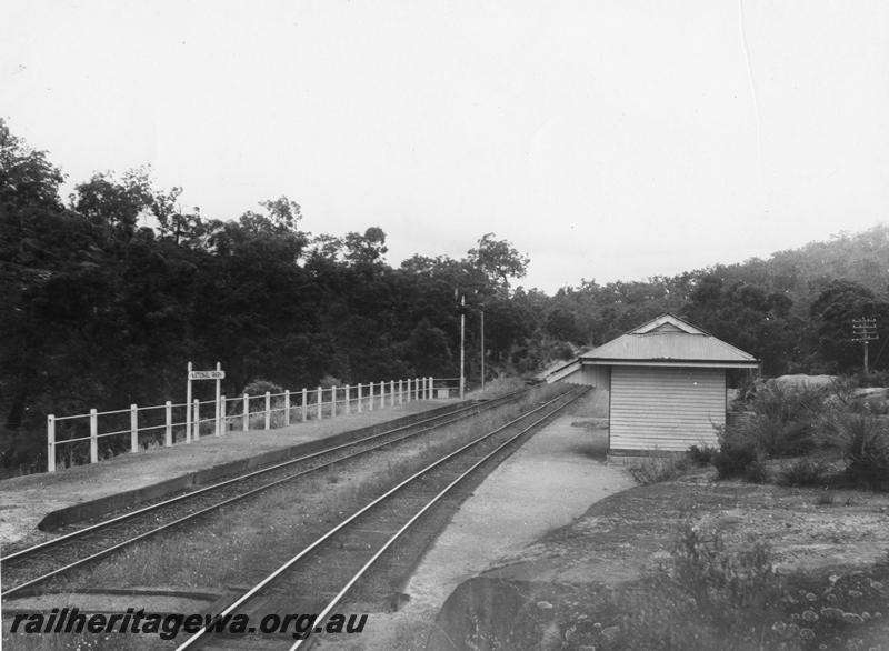 P00564
Station building, low level platform, upper quadrant signal, National Park, ER line, view along the track looking east
