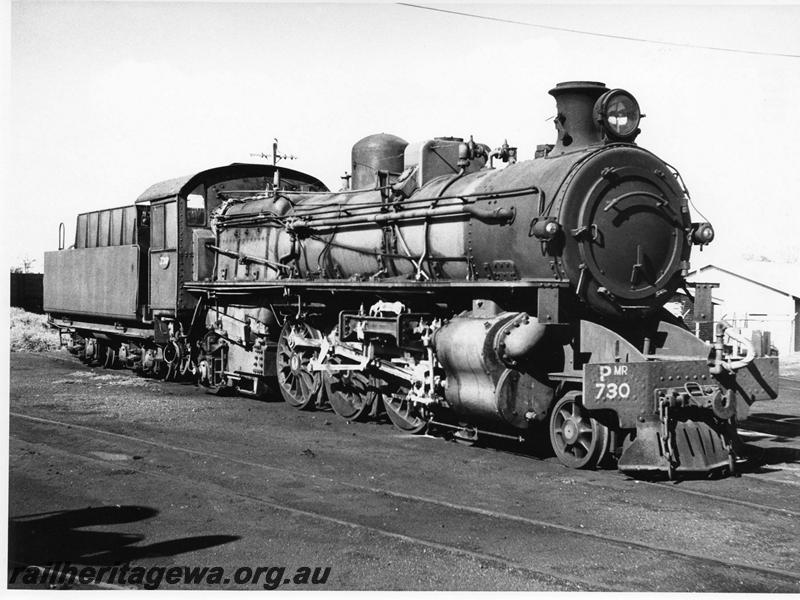 P00687
PMR class 730, side and front view, Bunbury
