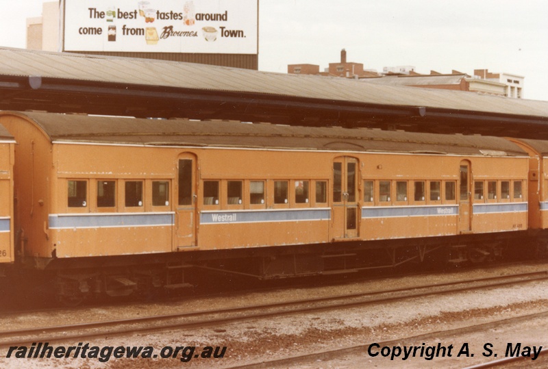 P01235
AY class 455, Perth Station, end and side view
