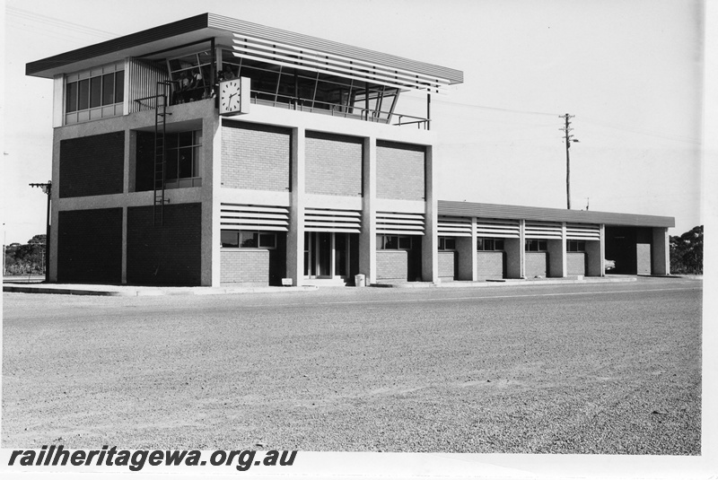 P01507
Yardmaster's Office and control tower, West Kalgoorlie, commissioned in October, 1970
