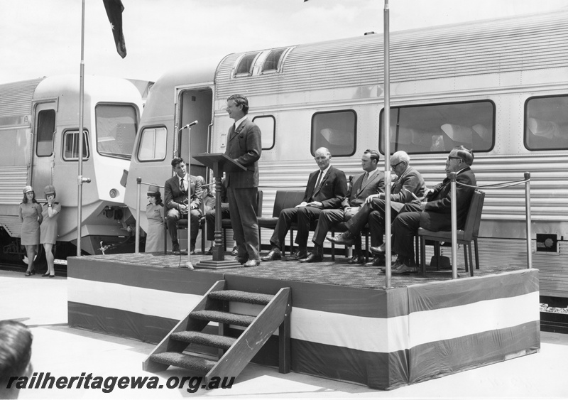 P01560
Prospector railcars, Northam, official ceremony for the introduction to service, dignitaries on dais in front of a car
