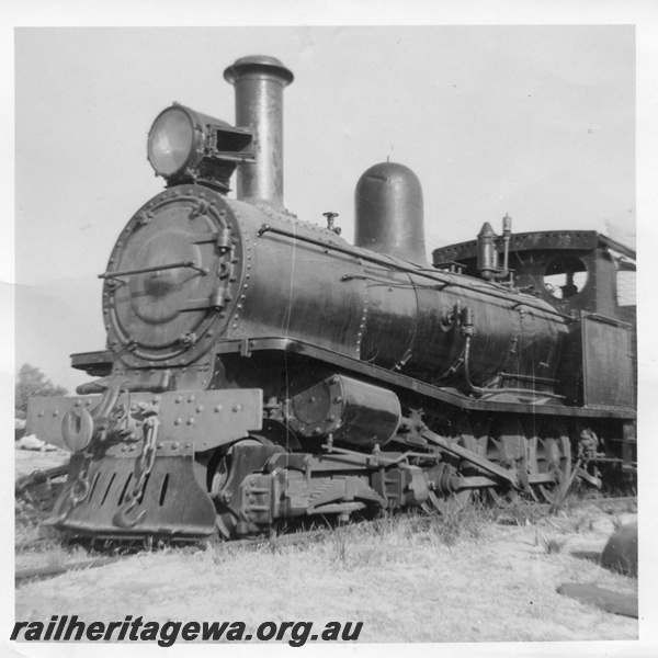 P01681
G class 50, Bunbury, SWR line, front and side view.
