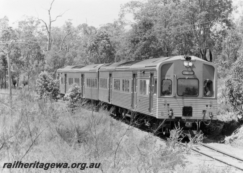 P01873
ADL class 802 with ADC class 852 on a trial run from Pinjarra to Dwellingup, PN line, view along the train as it approaches the 
