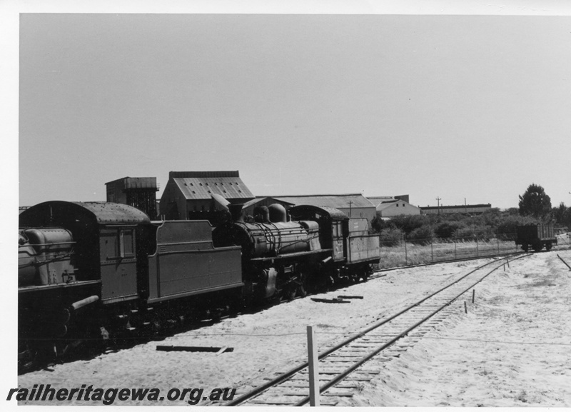 P02262
PR class 521, P class 508, Rail Transport Museum, newly arrived at the museum, fertilizer works in the background
