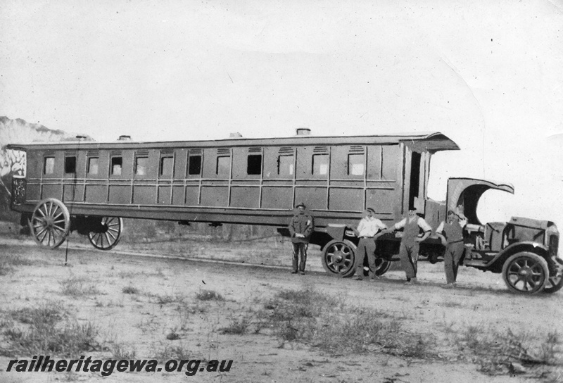 P02691
AG class carriage being transported by road to Esperance, side view.
