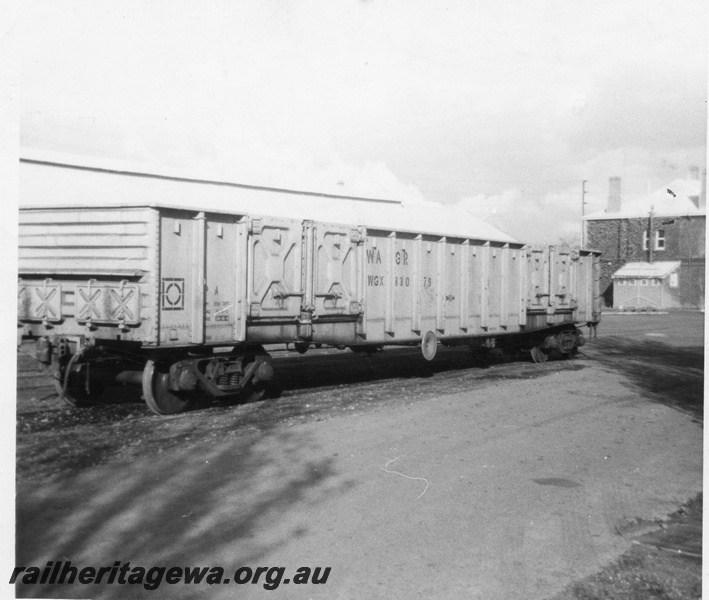 P02828
WGX class 33079 standard gauge open wagon, side view, Islington Workshops, c1970s.
