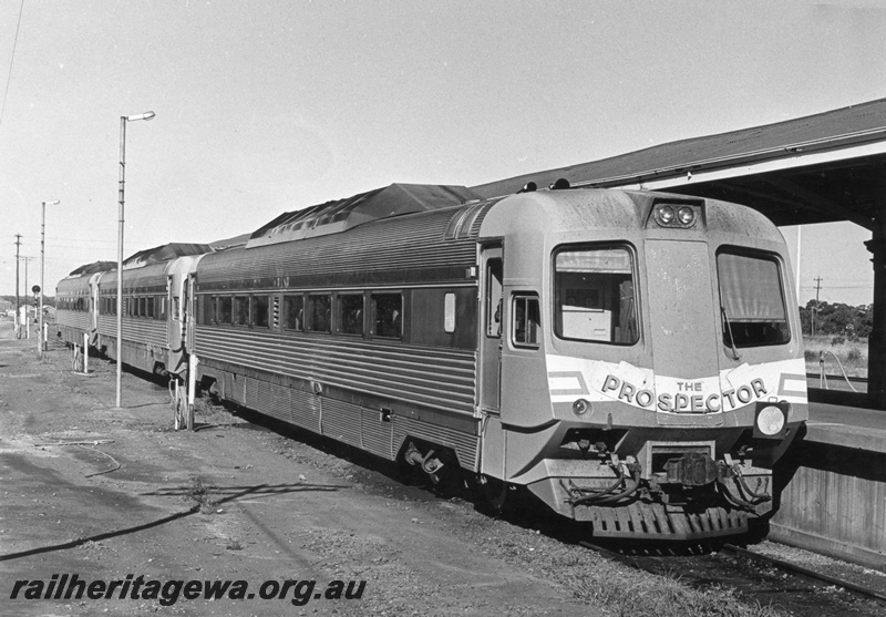 P03040
Railcar set, 