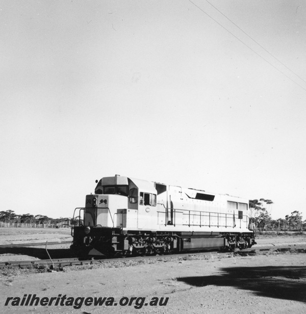 P03127
L class 253, Kalgoorlie, EGR line, front and side view
