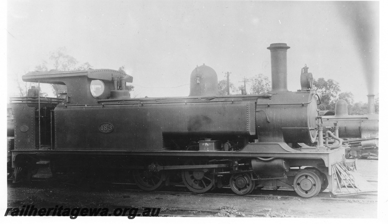 P03398
B class 183 steam locomotive, side view.
