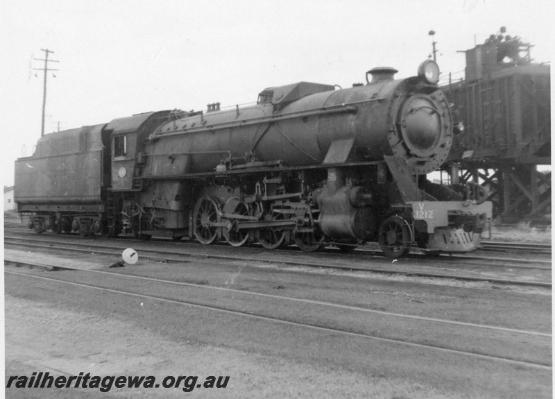 P03598
V class 1212,At Midland Junction Loco yard, Side and front view. Note Cheese Knob in Fore ground
