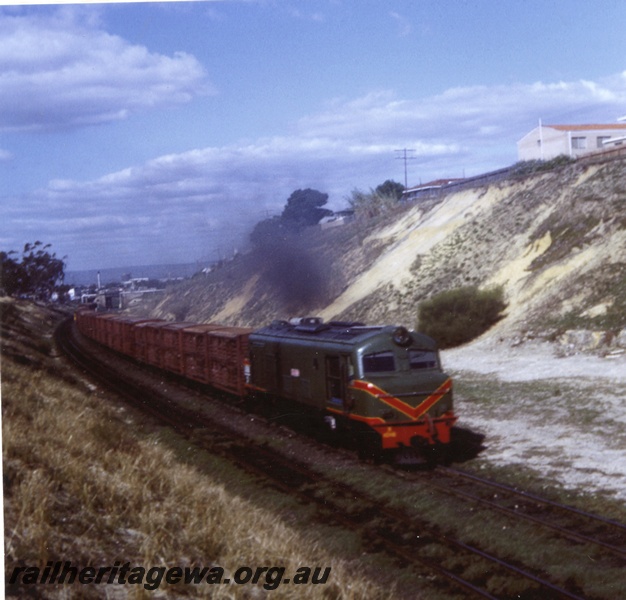 P03671
X class 1016 DJUKIN, near west Leederville goods train to Fremantle,49 in length
