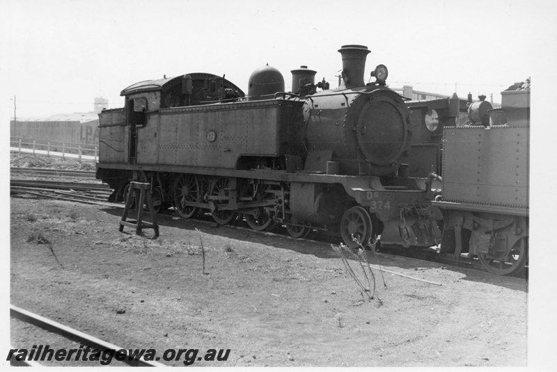 P03691
DS class 374, Fremantle, ER line, side and front view
