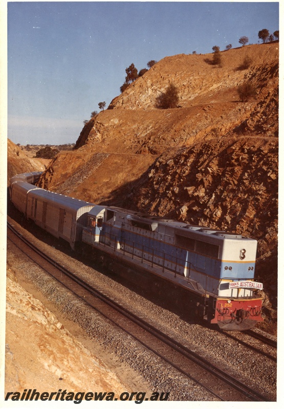 P03970
L class 252 standard gauge diesel locomotive in dark blue livery, on the 