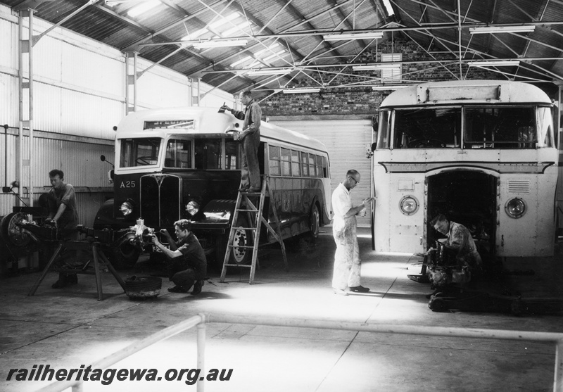 P04071
Railway buses, under repair in workshops
