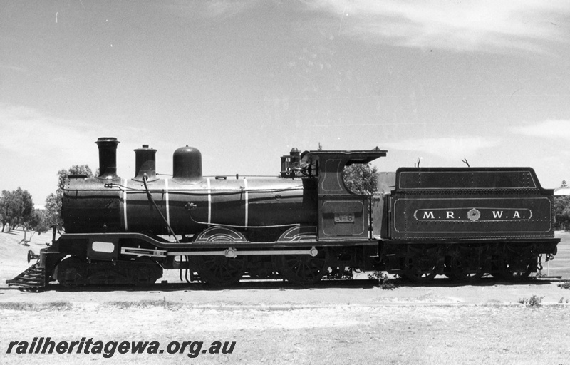 P04354
1 of 2, MRWA B class 6 steam locomotive, side view.
