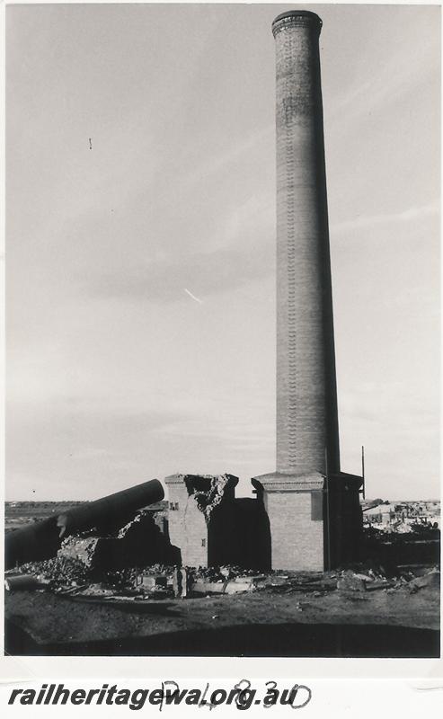 P04830
Lancefield Goldmine, Beria, chimney stack from mine boilers
