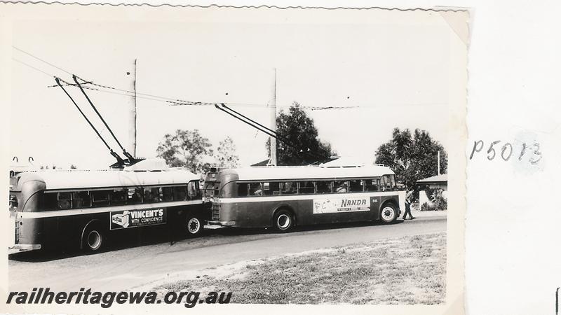 P05013
The last run of trolley buses in Perth, special tour by the WA Div of the ARHS, Floreat Park turnaround

