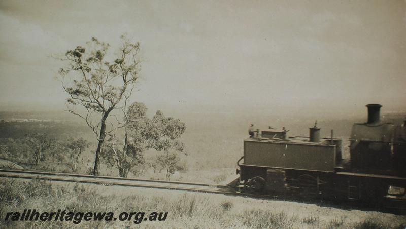 P07263
9 of 10 photos taken on the Upper Darling Range Railway, Zig Zag, UDRR line, front tank from a MS class Garratt in view.
