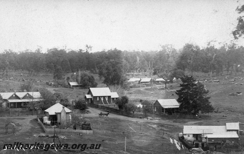 P07969
Workers houses, Jarrahdale Mill, overall view, postcard. Same as P4555 but better quality
