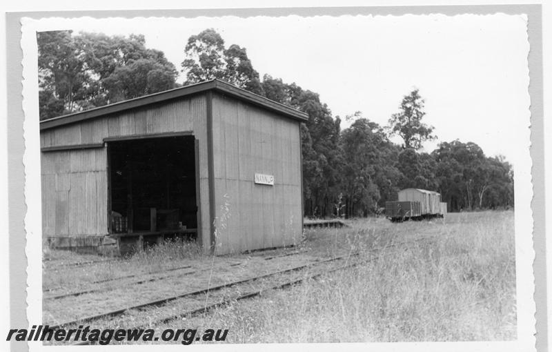 P09358
Nannup, goods shed, loading ramp, wagons in siding, WN line.
