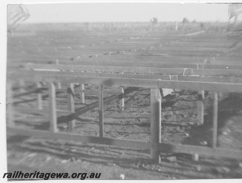 P12822
8 of 11 images of the construction of the railway dam at Kalgoorlie
