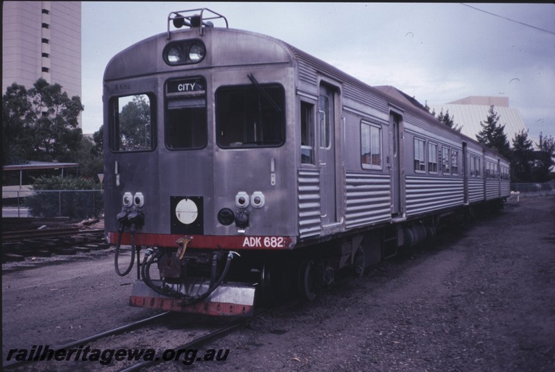P12864
ADK class 682 Perth Yard, front and side view.
