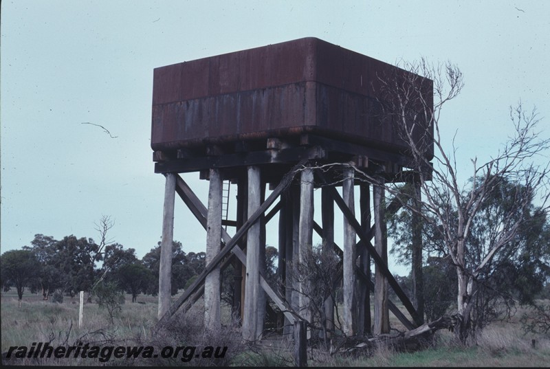 P13174
Water tower with 25,000 gallon cast iron tank, Kylie, WB line, tank out of use.
