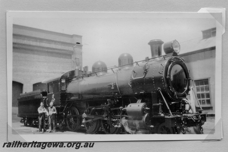 P14161
L class 241 (?), newly painted, Midland Workshops, side and front view.
