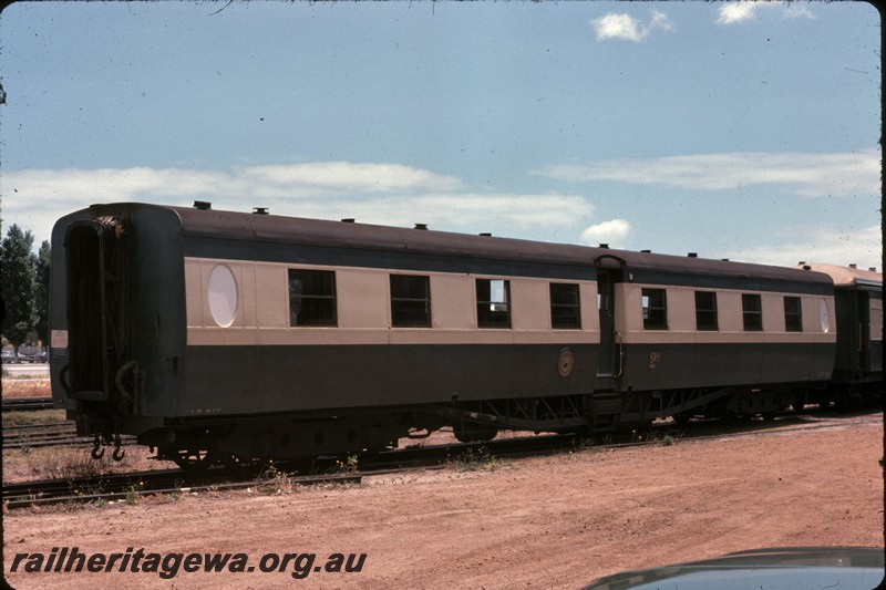 P14341
AYU class carriage, second class steel bodied railcar trailer, end and side view, Midland, ER line.
