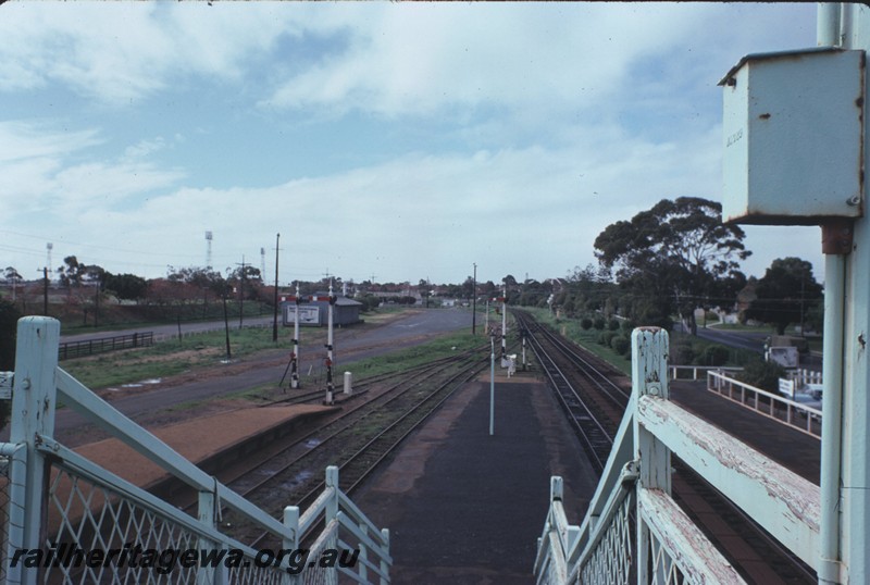 P14397
Station platforms, signals Claremont, view from the entrance of the signal box looking east.
