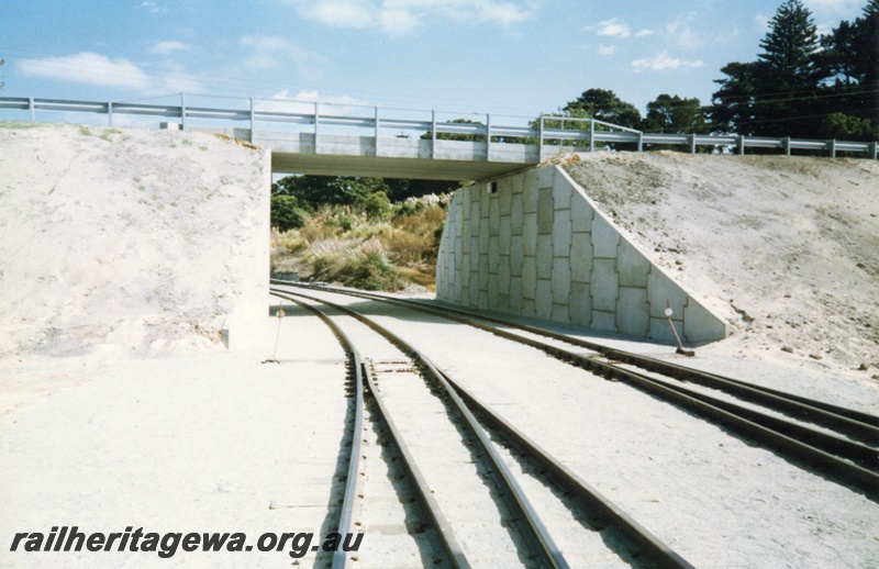 P15304
Newly constructed road bridge over railway tracks, Bolt Terrace, Albany, GSR line
