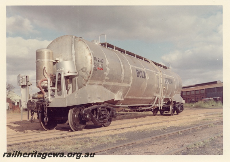 P16049
XR class 21101, cement tanker with 