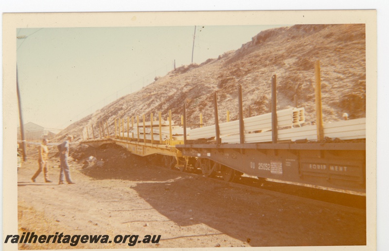 P16131
QU class 25052 in black livery, derailed with other QU class wagons on the Runaway track, Rocky Bay Line
