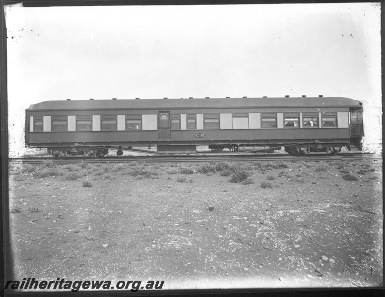 P16181
Commonwealth Railways (CR), SS class 44 passenger carriage, side view
