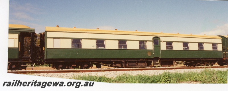 P16565
AYC class 511 carriage, preserved by ARHS, side view

