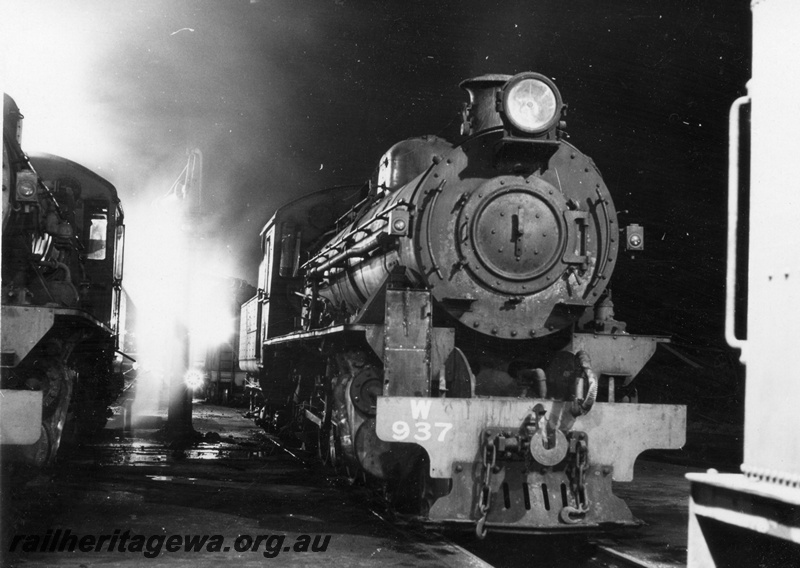 P17481
W class 937 steam locomotive at Narrogin Loco. GSR line. Front view of locomotive.
