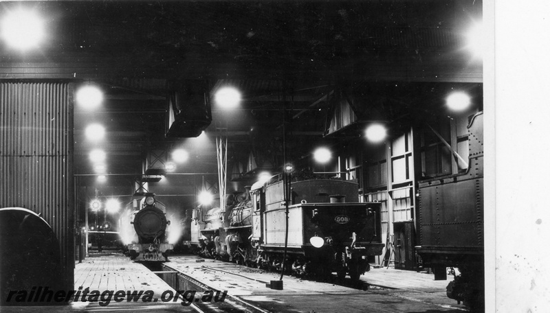 P17484
F class 413 and P class 508 steam locomotives at Narrogin loco. GSR line.
