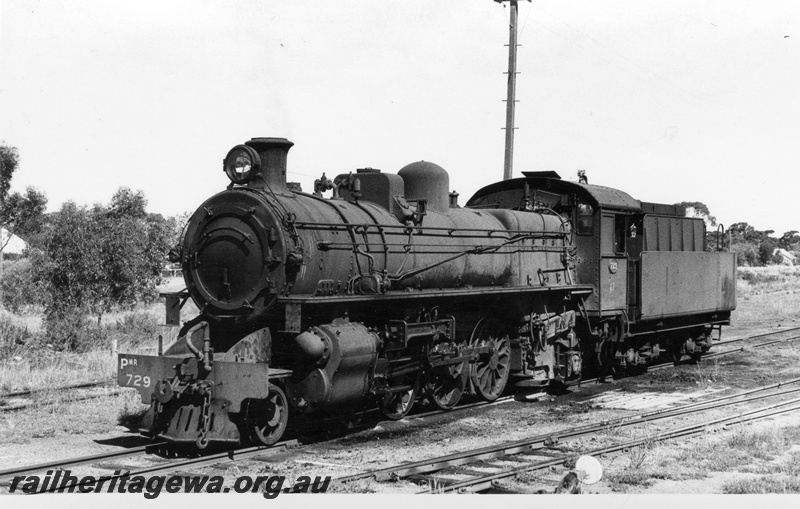 P17531
PMR class 729, front and side view, c1966
