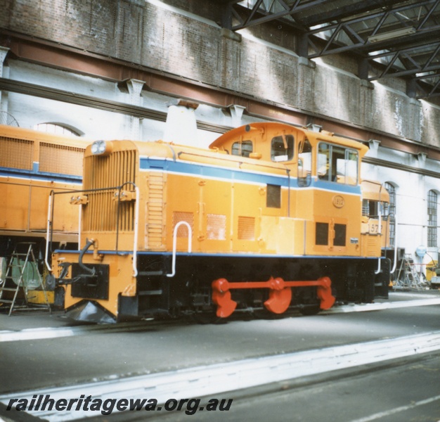 P17941
TA class 1812, Westrail orange with blue stripe livery, in Midland Workshops, end and side view
