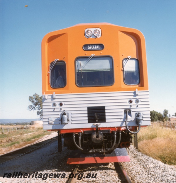P17945
4 of 6 views of an ADL/ADC two car railcar set on an ARHS tour to Gingin, MR line, ADC class 581, Milledon, front view. 
