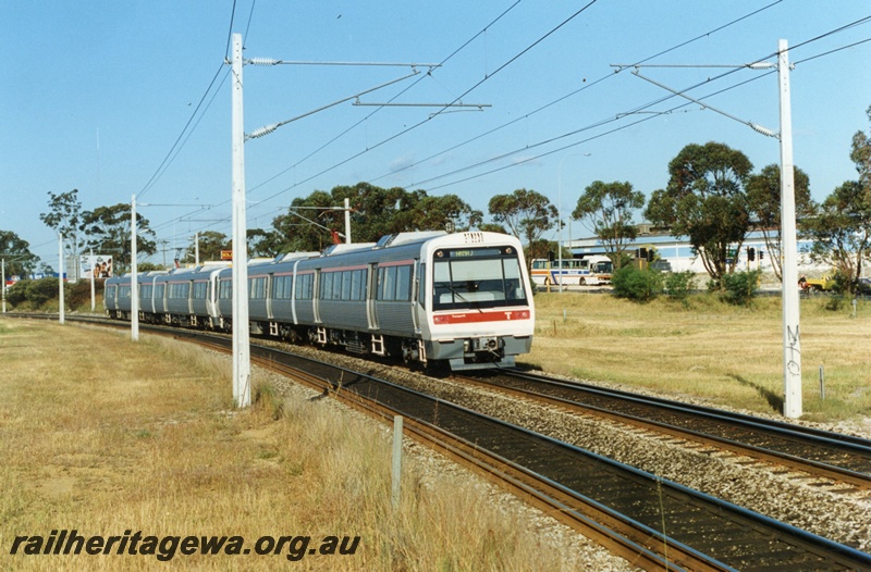 P17950
AEA class EMU railcar set, comprising two 2 car sets, electric supply poles and wires, ER line, first EMU run carrying passengers on Midland line
