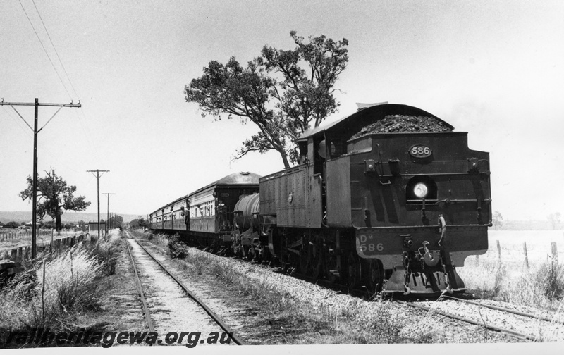 P18593
6 of 7 images of DM class 586 on ARHS tour train to Gingin on MR line, bunker leading, Millendon, MR line, staff change
