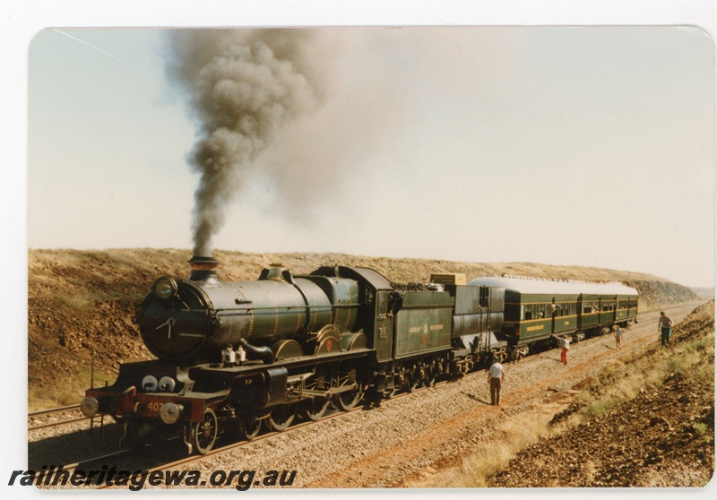 P18841
Hamersley Iron (HI) Pendennis Castle 4079, Pilbara Railway Historical Society tour photo stop in the Gecko - Gull section.
