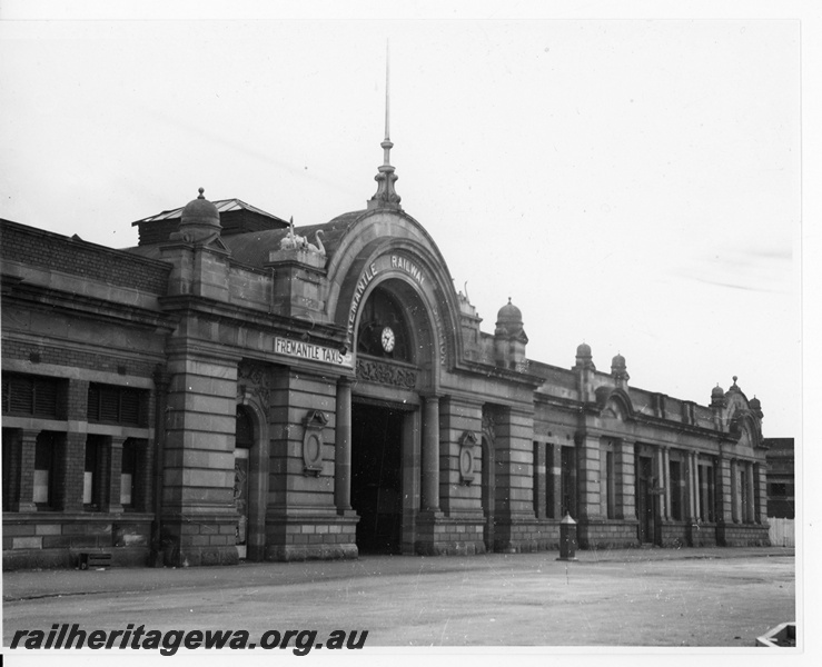 P20012
Railway station faade, Fremantle, street level view, closer than P20011, c1920 
