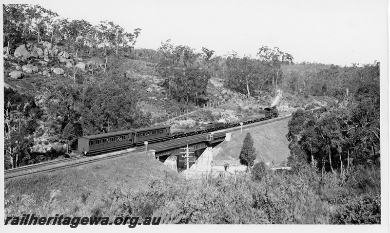 P20117
E class, mixed train with two AD class carriages steel girder bridge, National Park, ER line, elevated distant view
