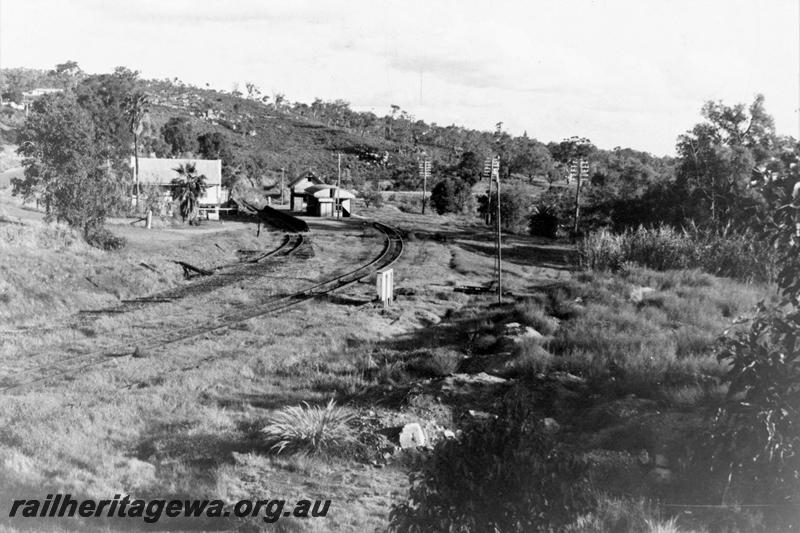 P21125
Station, building, platform, sheds, tracks, Swan View, ER line, view from overhead road bridge looking west

