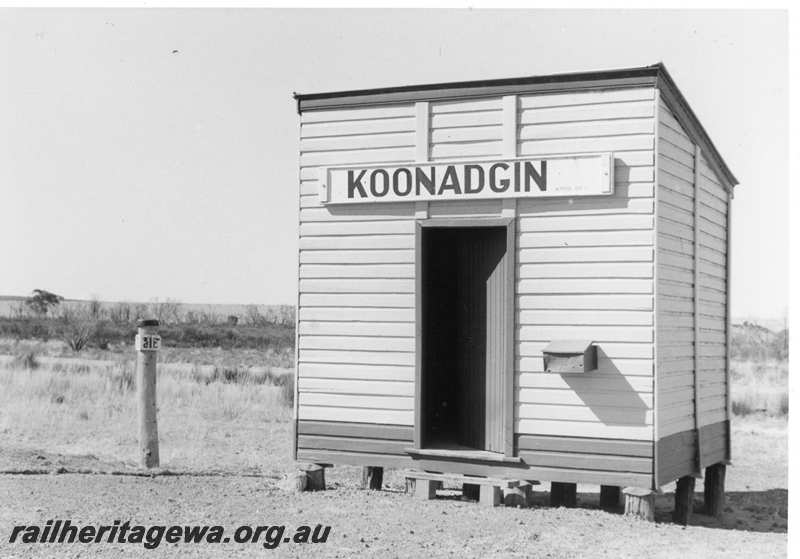 P21694
Station building, timber, Koonadgin, EGR line, view from trackside
