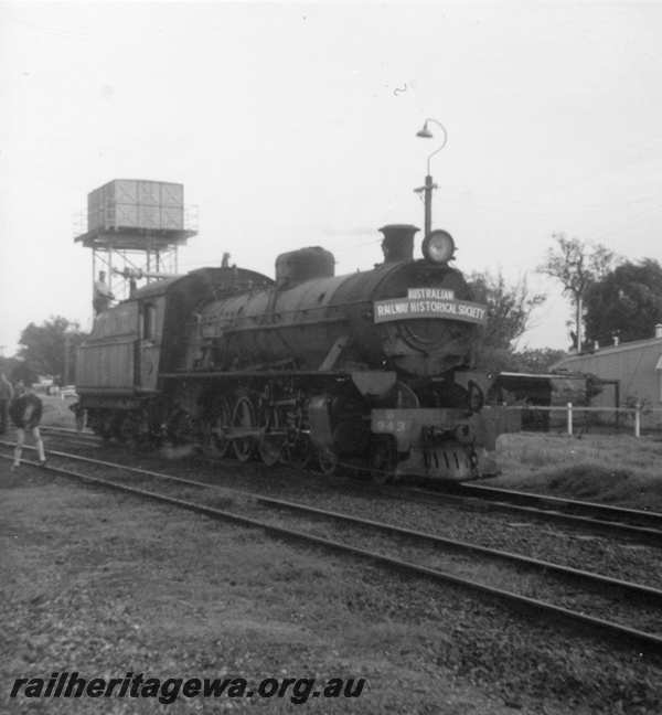 P21768
W class 943  shunting at Pinjarra. ARHS tour to Dwellingup. SWR line 
