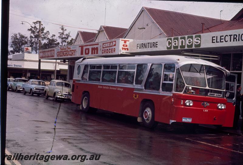 T00161
Railway Road Service bus, L69, Manjimup, main street, Bunbury - Albany run

