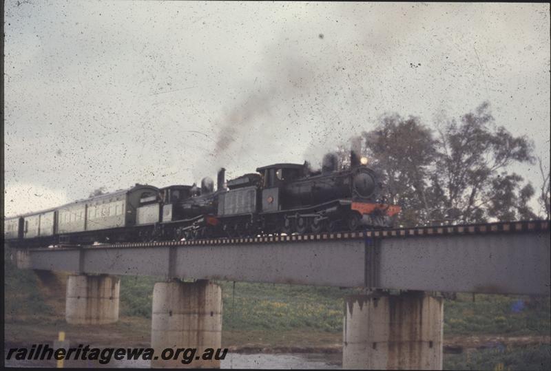 T01611
G class 123 and G class 233, on steel girder bridge, tour train, Collie River Bridge, Roelands, SWR line
